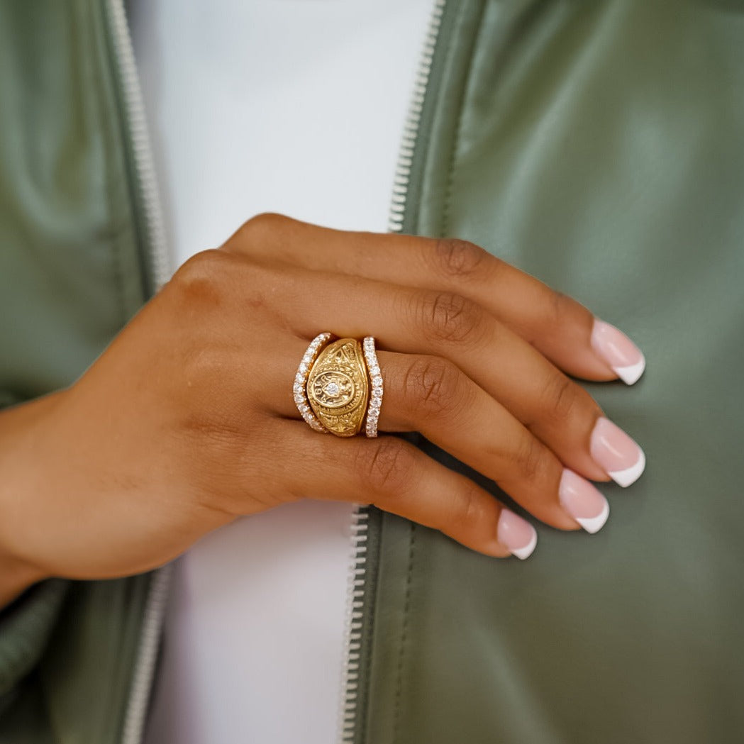 The Classic Diamond Collegiate Ring Guard – Ring Guards